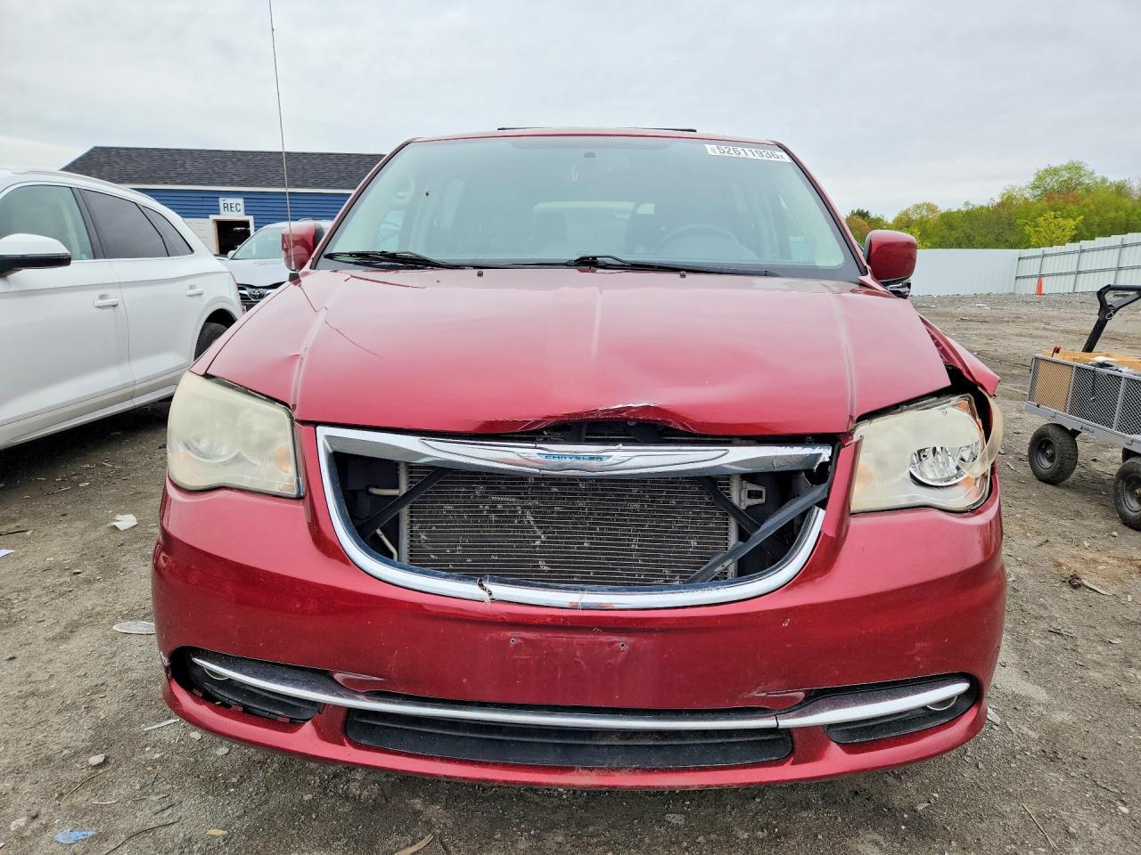 2012 Chrysler Town & Country Touring - Фото 5