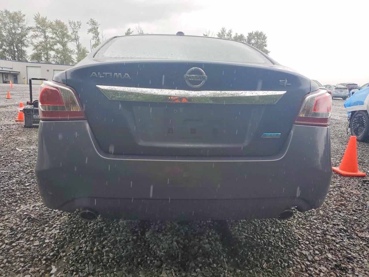 2013 Nissan Altima 2.5 - Фото 6