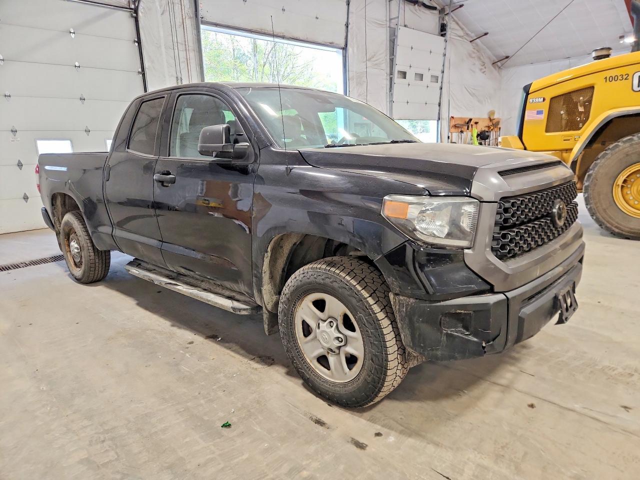 2019 Toyota Tundra Sr - Фото 4