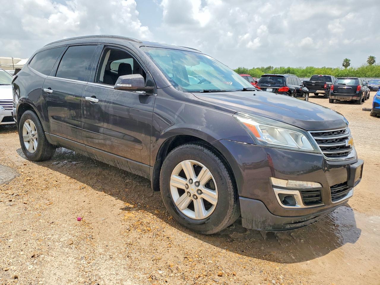 2014 Chevrolet Traverse Lt - Image 4