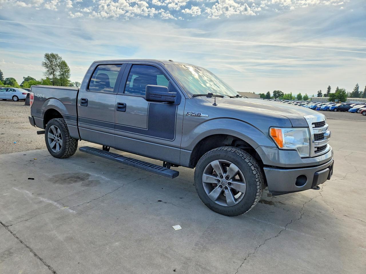 2013 Ford F150 Supercrew - Image 4