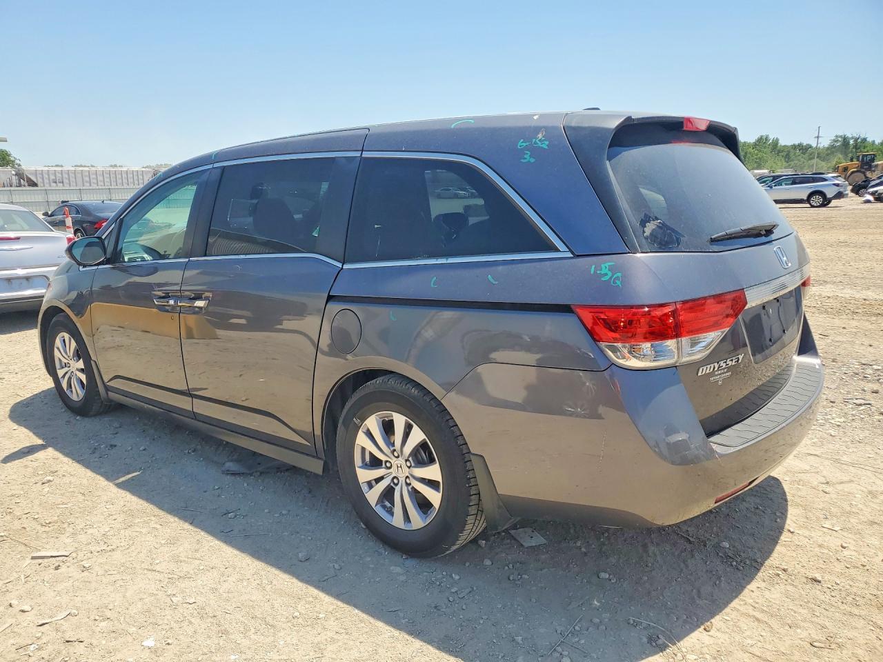 2015 Honda Odyssey Exl - Image 2