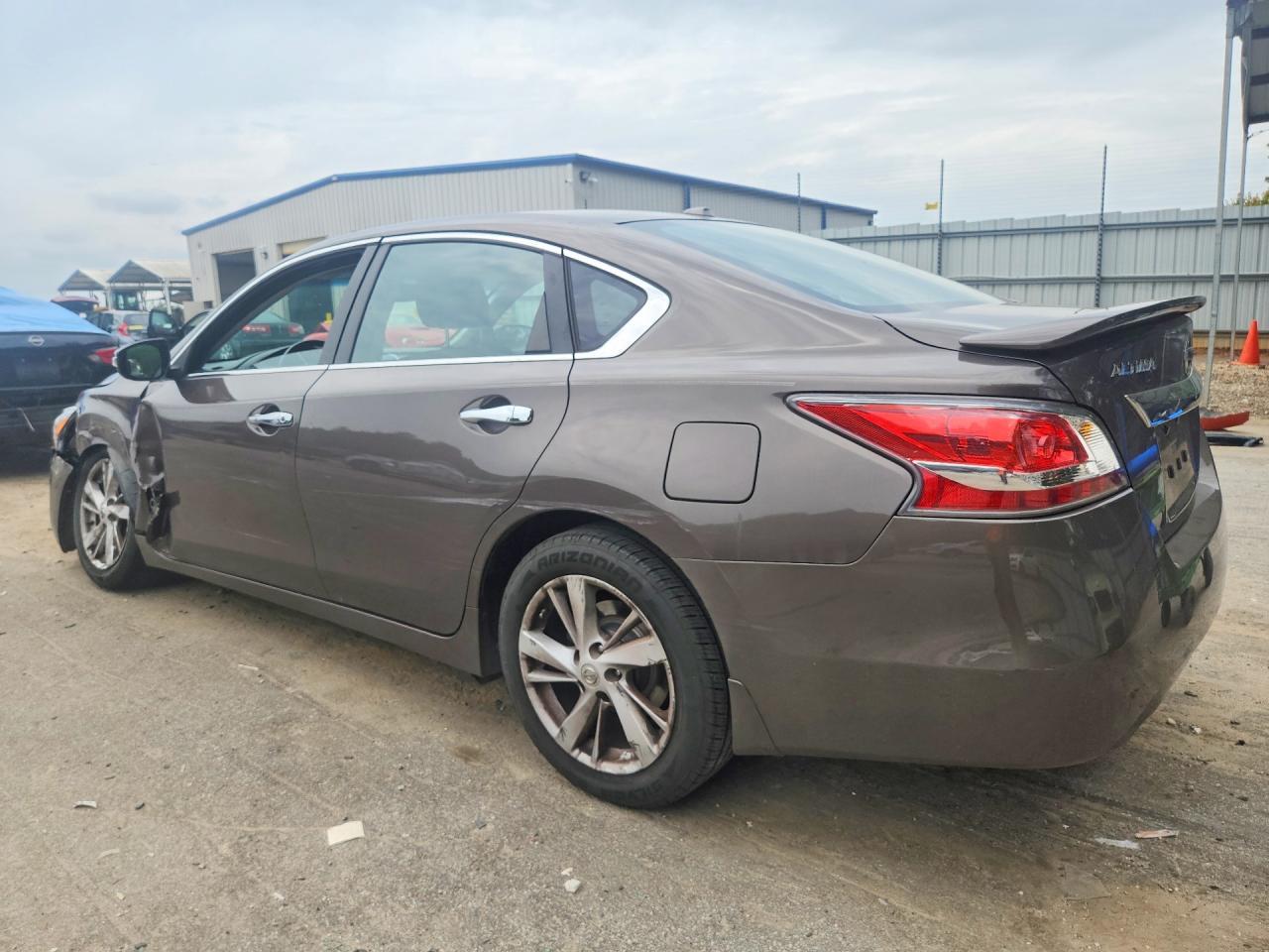 2015 Nissan Altima 2.5 Sv - Фото 2