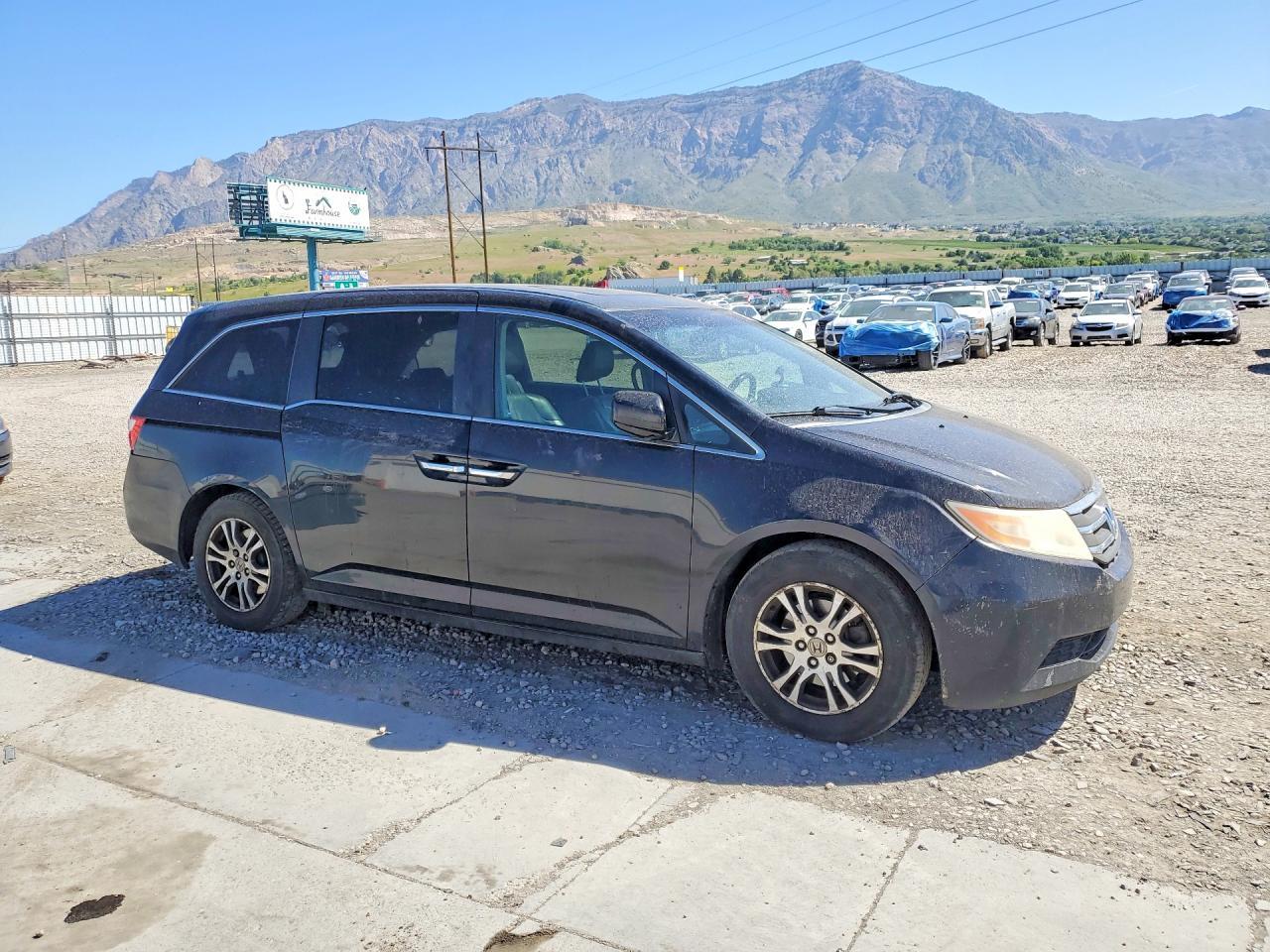 2011 Honda Odyssey Exl - Image 4