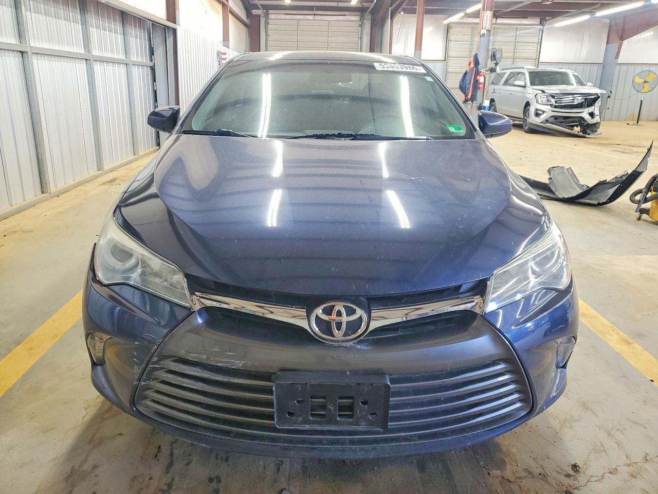 2015 Toyota Camry Le - Фото 5