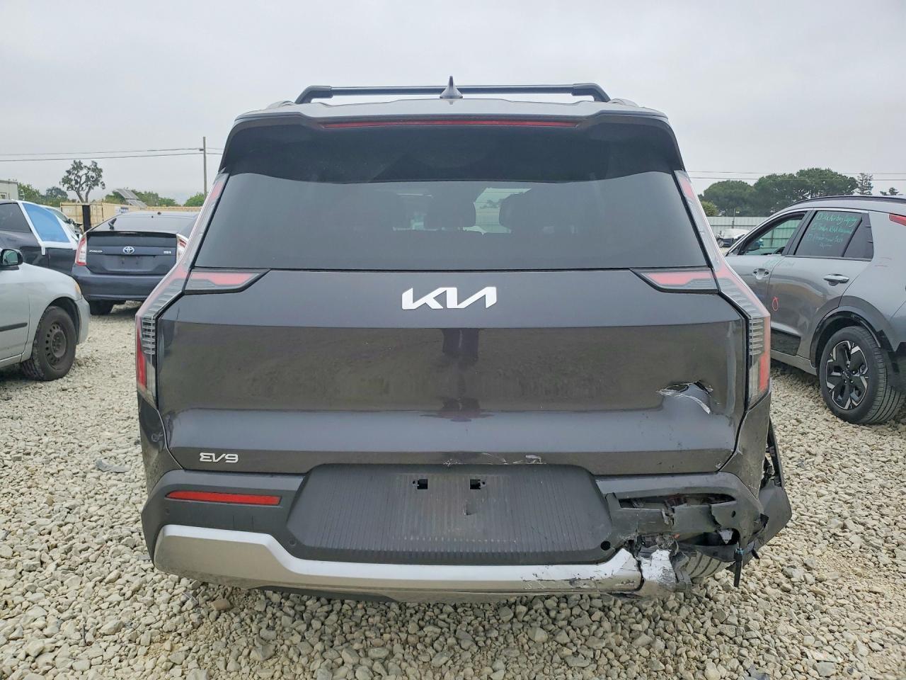2024 Kia Ev9 Wind - Image 6