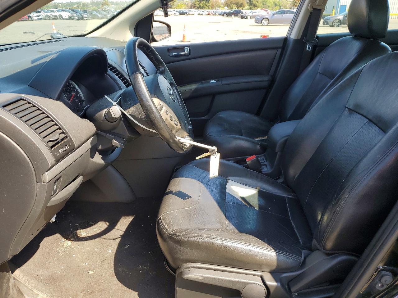 2011 Nissan Sentra 2.0 - Image 7