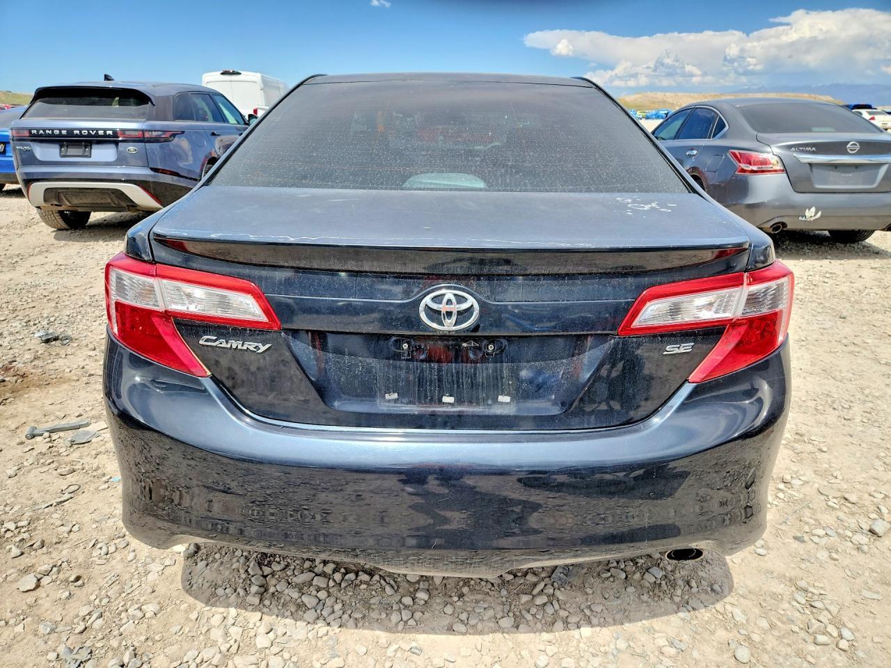 2013 Toyota Camry Se - Image 6