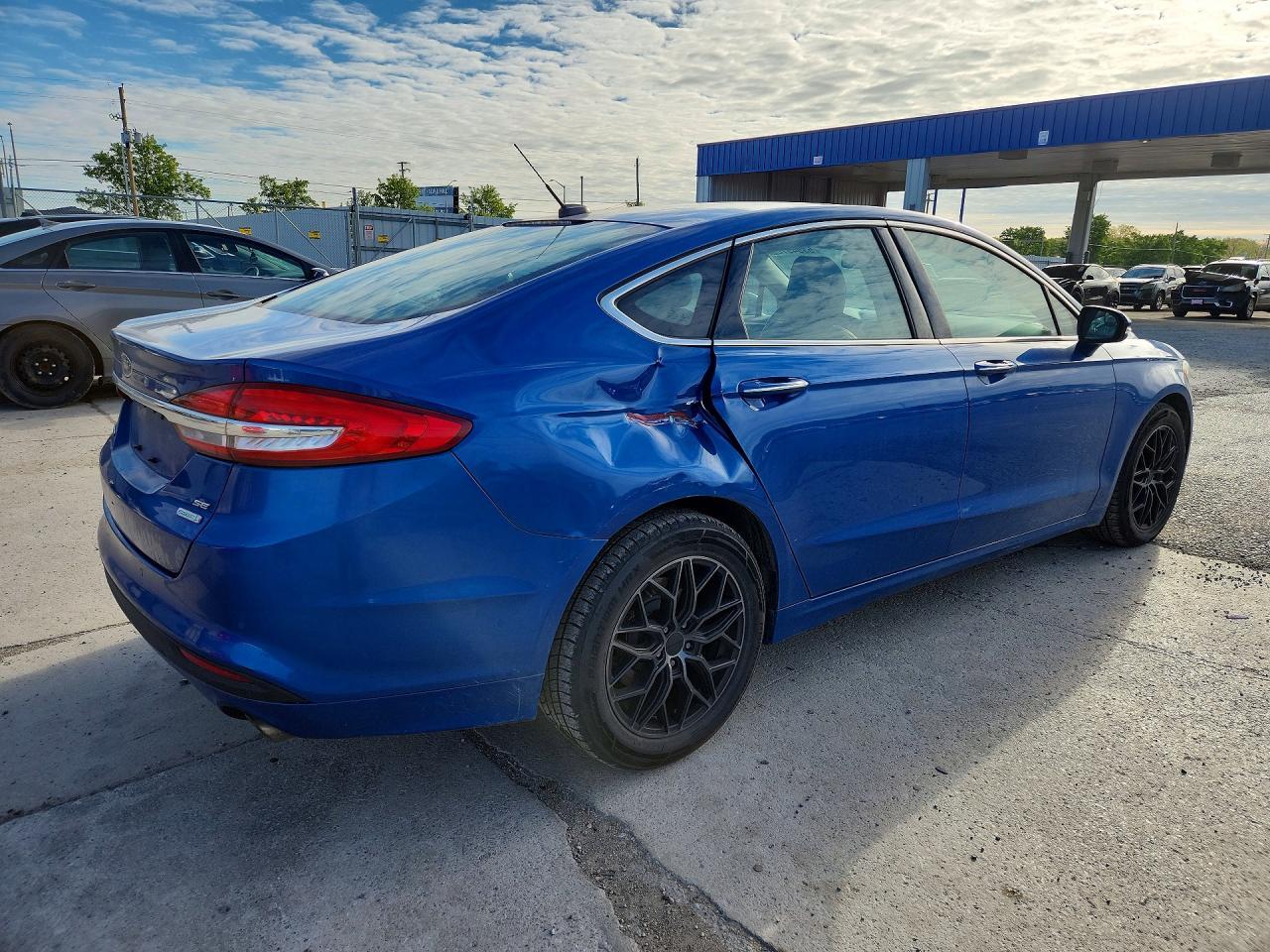 2017 Ford Fusion Se - Фото 3