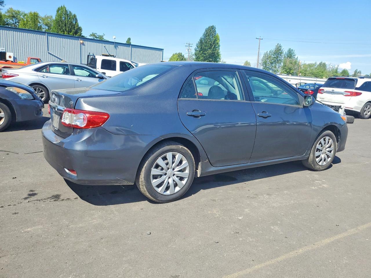 2012 Toyota Corolla Le - Фото 3