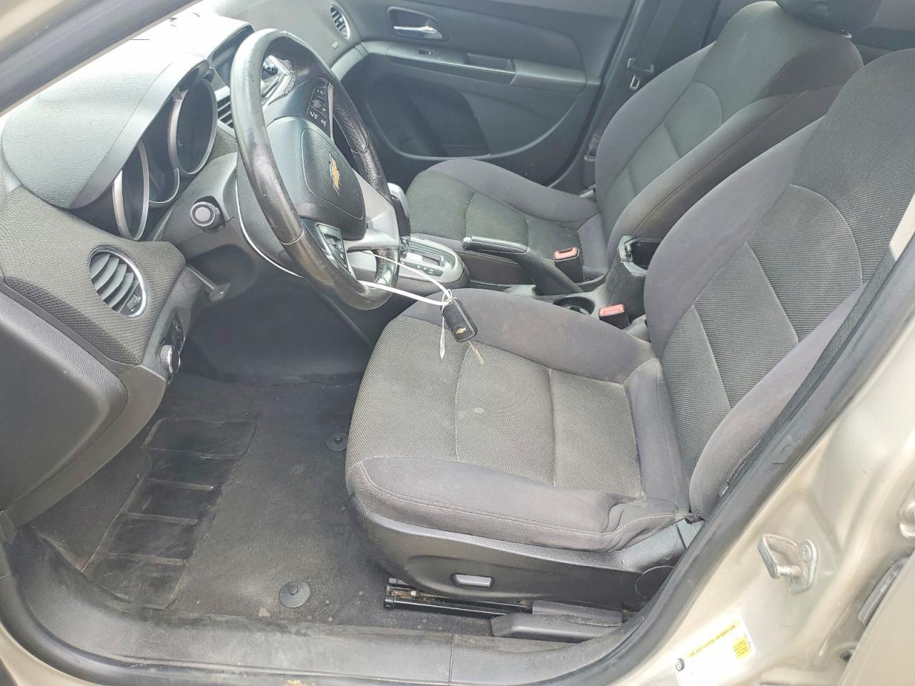 2014 Chevrolet Cruze Lt - Image 7