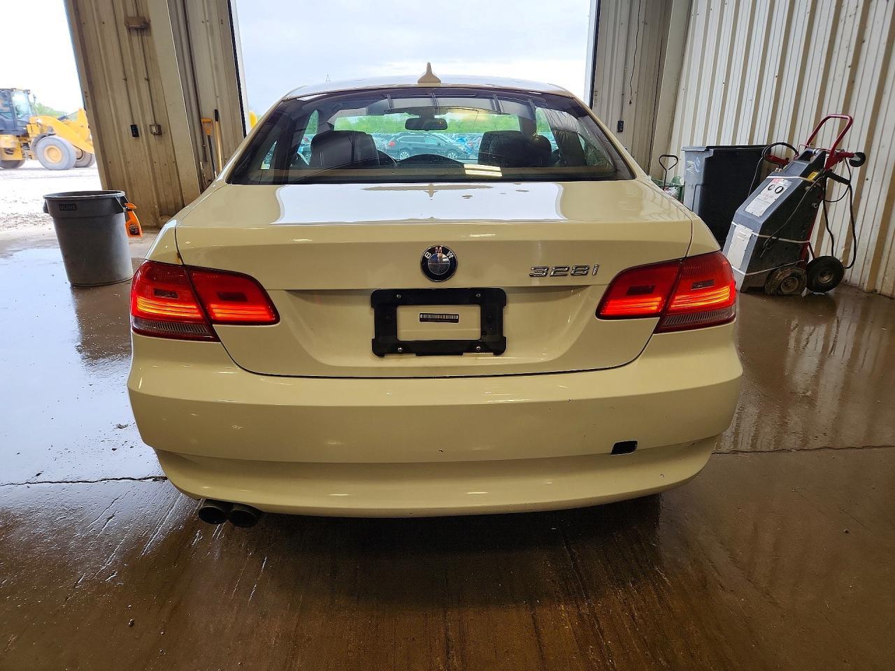 2009 BMW 328 Xi - Фото 6