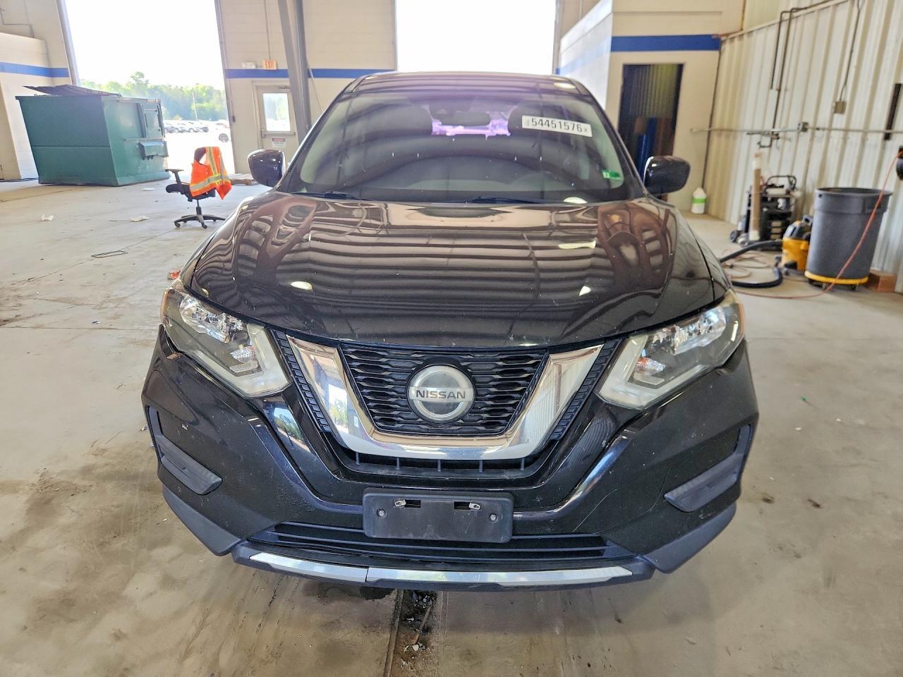 2019 Nissan Rogue S - Фото 5
