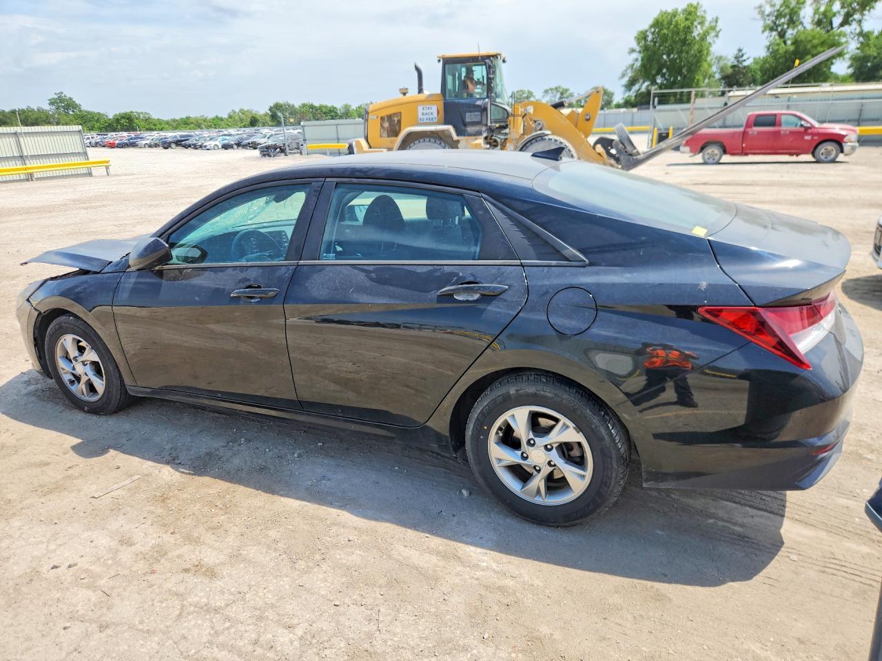 2021 Hyundai Elantra Se - Image 2