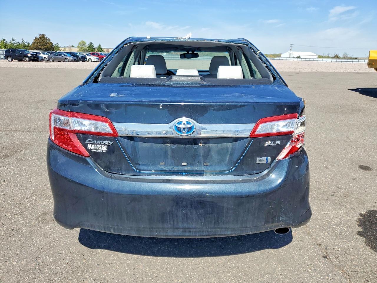 2012 Toyota Camry Hybrid Xle - Image 6