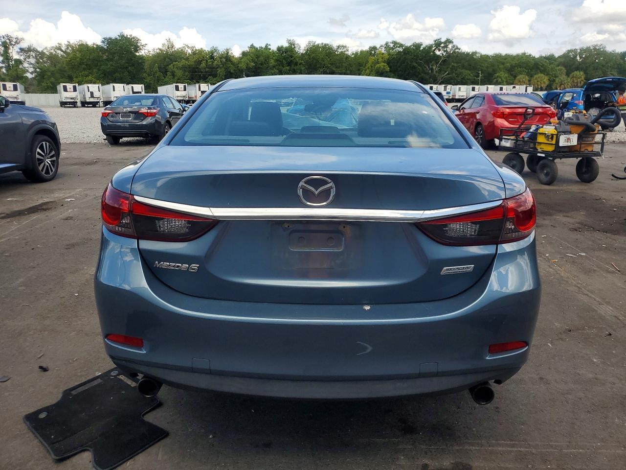2017 Mazda 6 Touring - Image 6