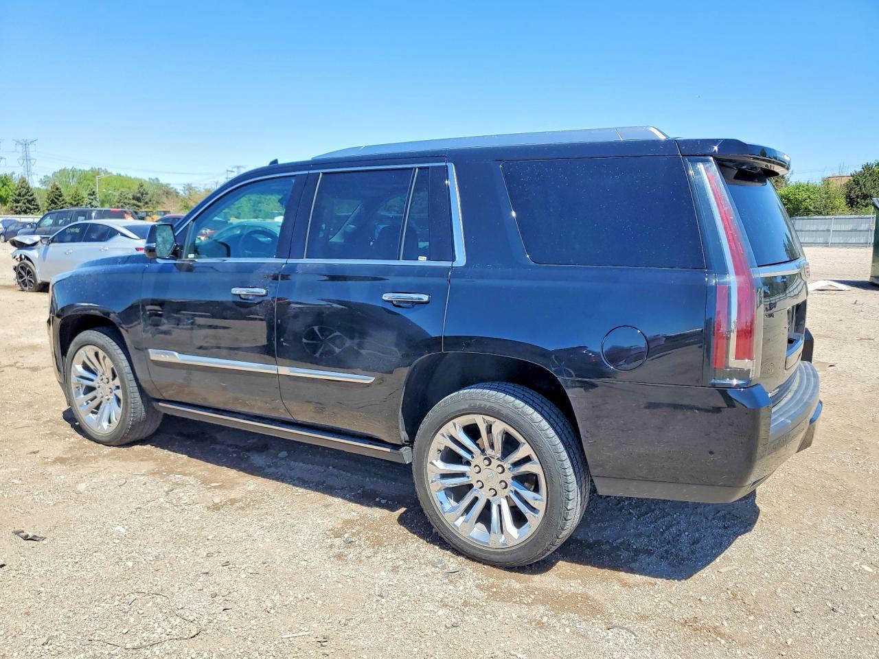 2019 Cadillac Escalade Premium Luxury - Фото 2