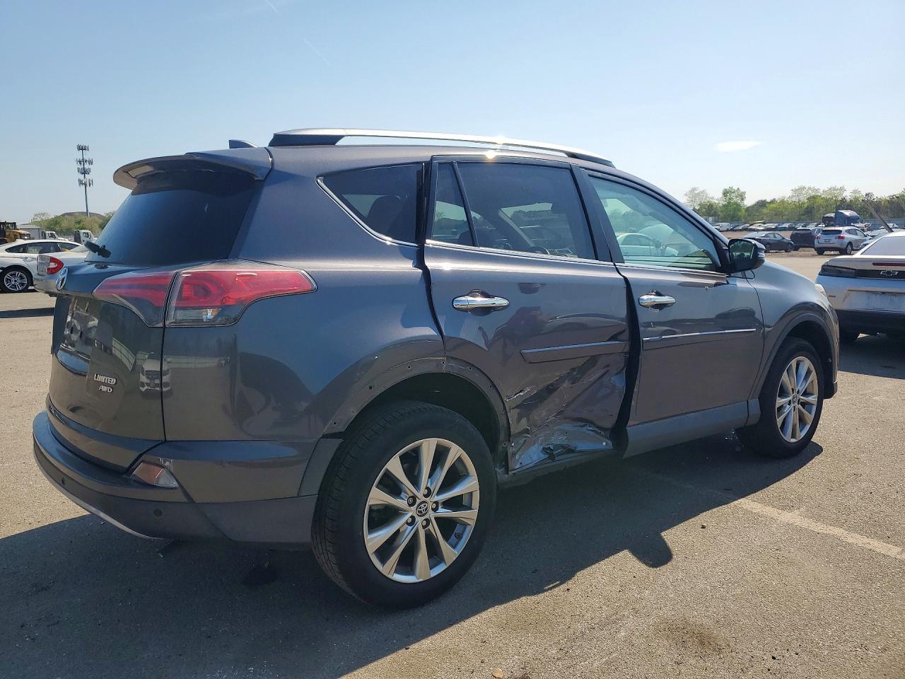 2018 Toyota Rav4 Limited - Фото 3