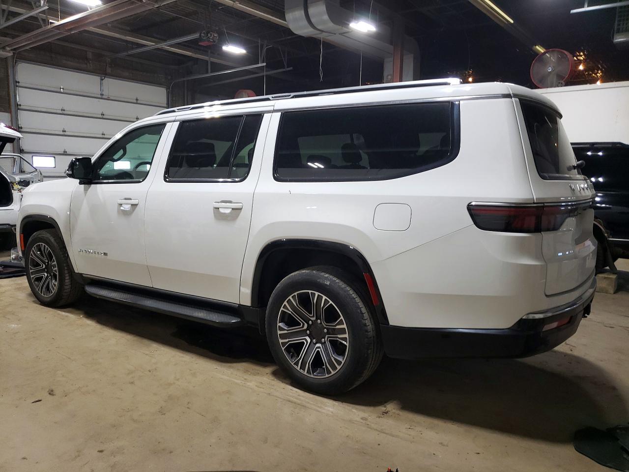 2024 Jeep Wagoneer L Series Ii - Фото 2
