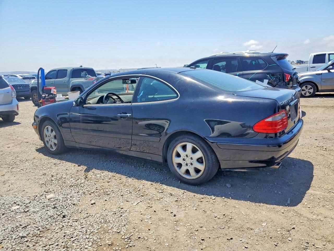 2001 Mercedes-Benz Clk 320 - Image 2