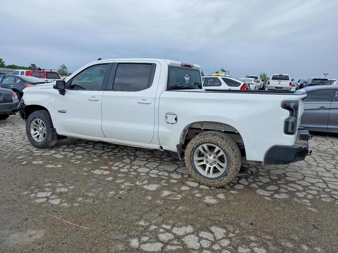 2020 Chevrolet Silverado C1500 Lt - Image 2