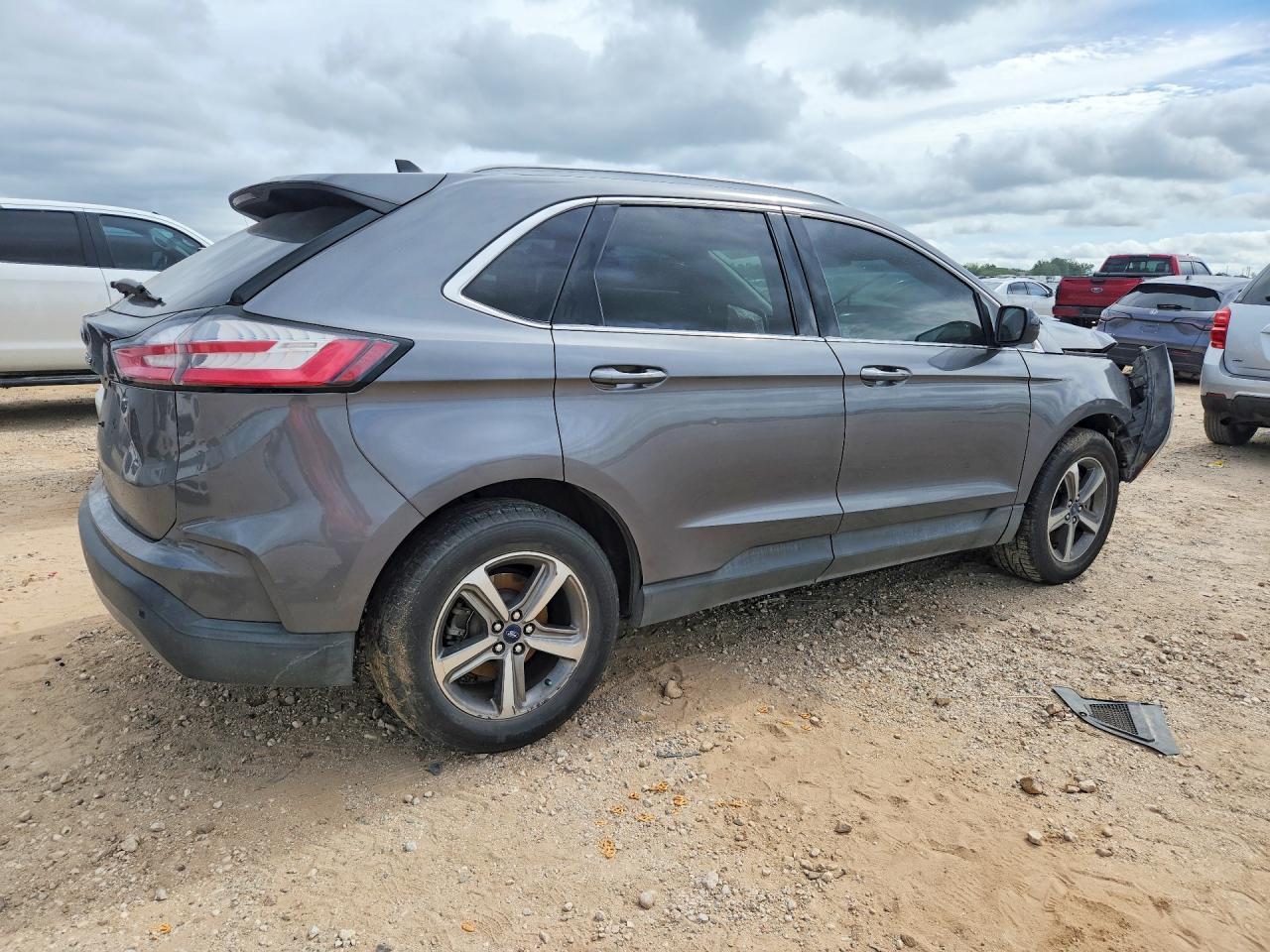 2021 Ford Edge Sel - Image 3