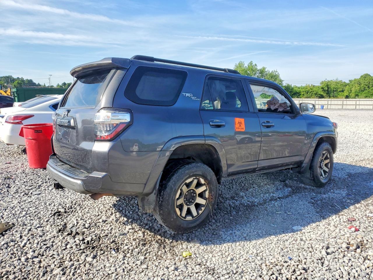2021 Toyota 4Runner Trd Off-Road - Фото 3