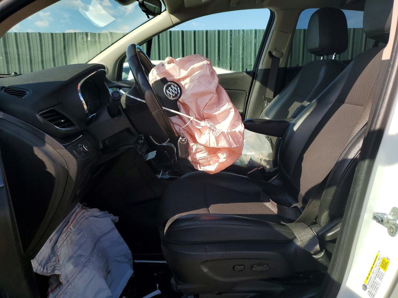 2022 Buick Encore Preferred - Image 7