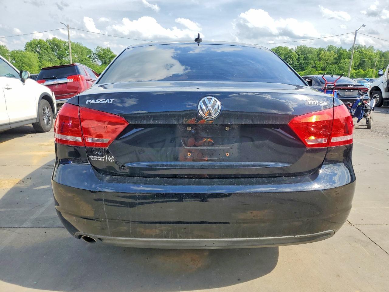 2015 Volkswagen Passat - Фото 6