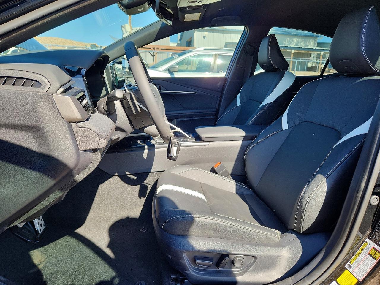 2026 Toyota Camry Se - Image 7