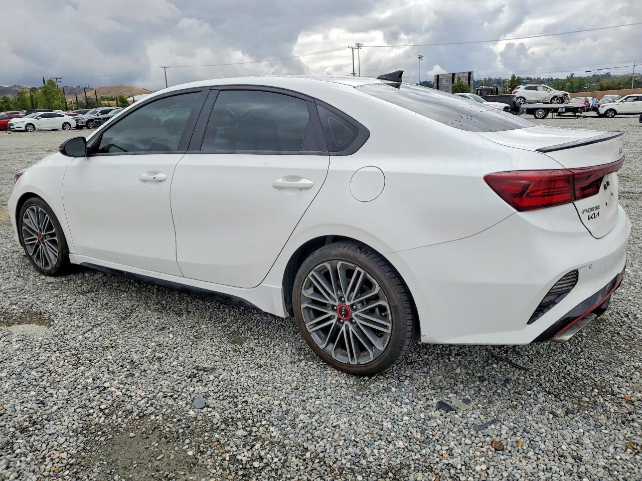 2022 Kia Forte Gt - Image 2