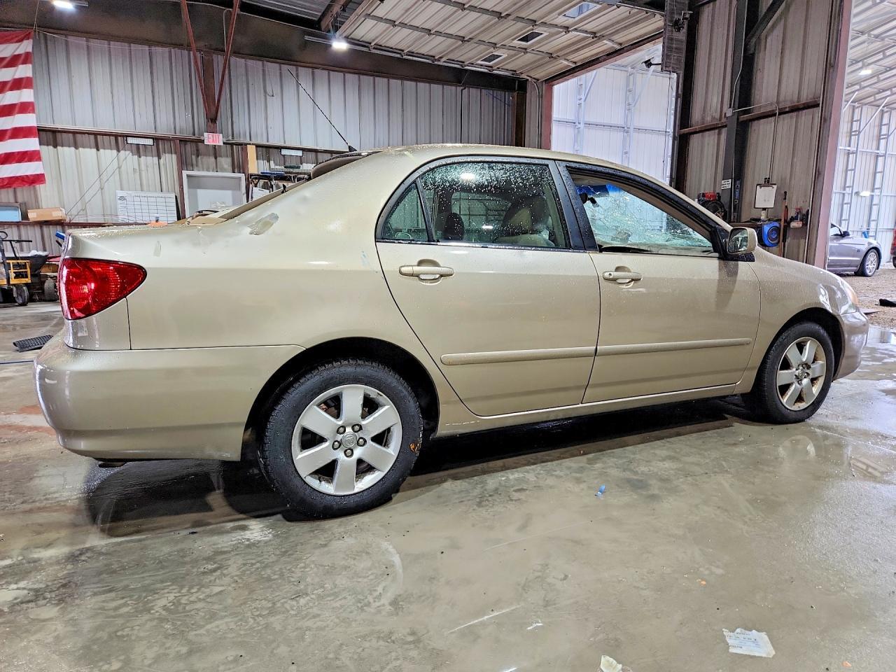 2005 Toyota Corolla - Фото 3