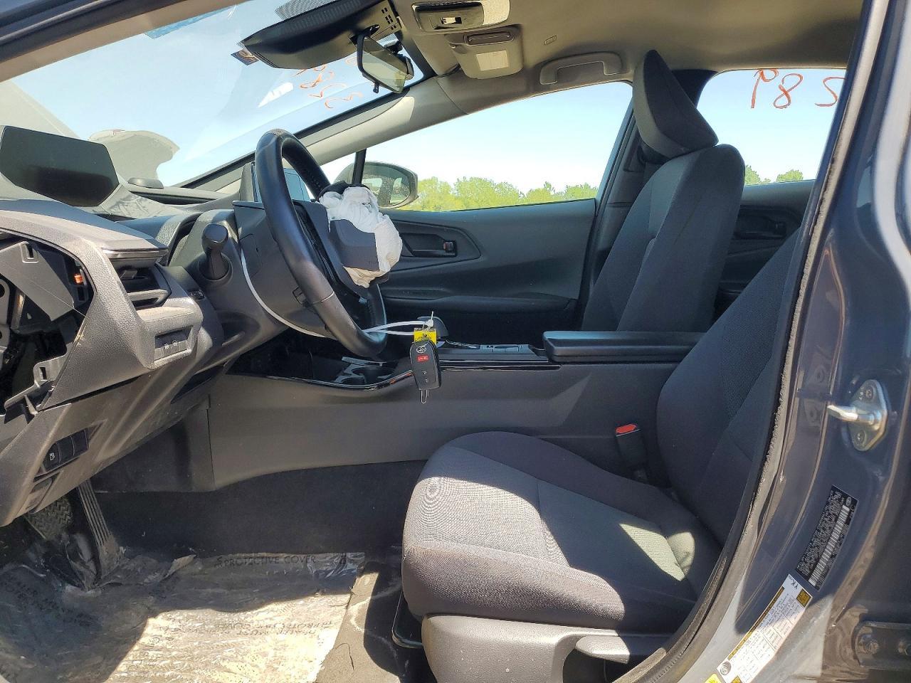 2023 Toyota Prius Le - Фото 7