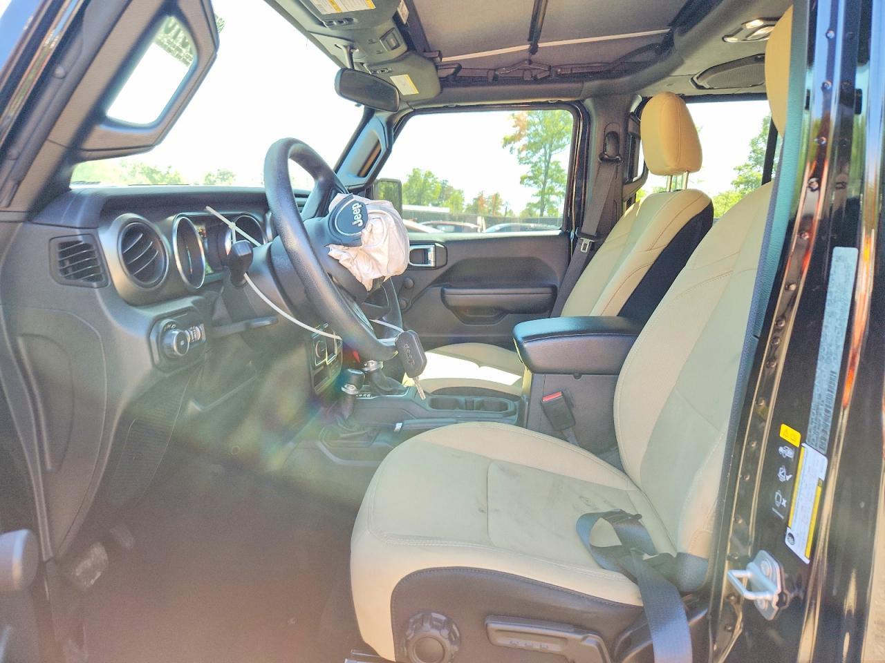 2021 Jeep Wrangler Unlimited Sport - Фото 7