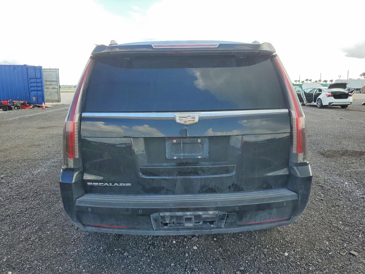 2016 Cadillac Escalade - Фото 6