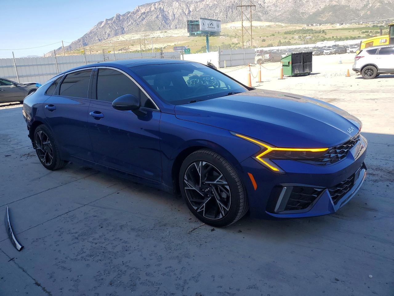 2025 Kia K5 Gt Line - Image 4