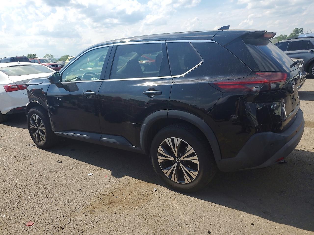 2021 Nissan Rogue Sv - Image 2