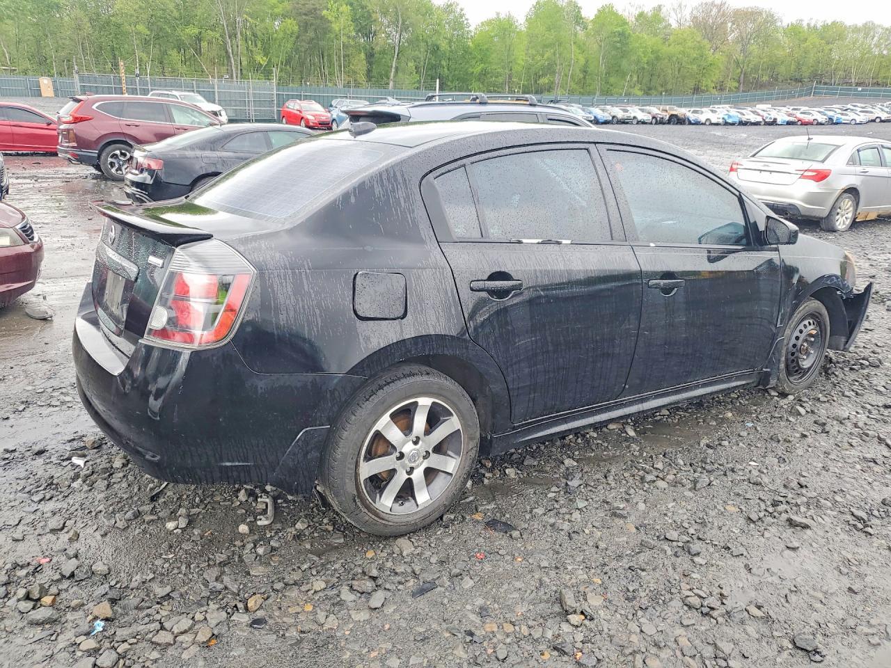 2012 Nissan Sentra 2.0 - Image 3