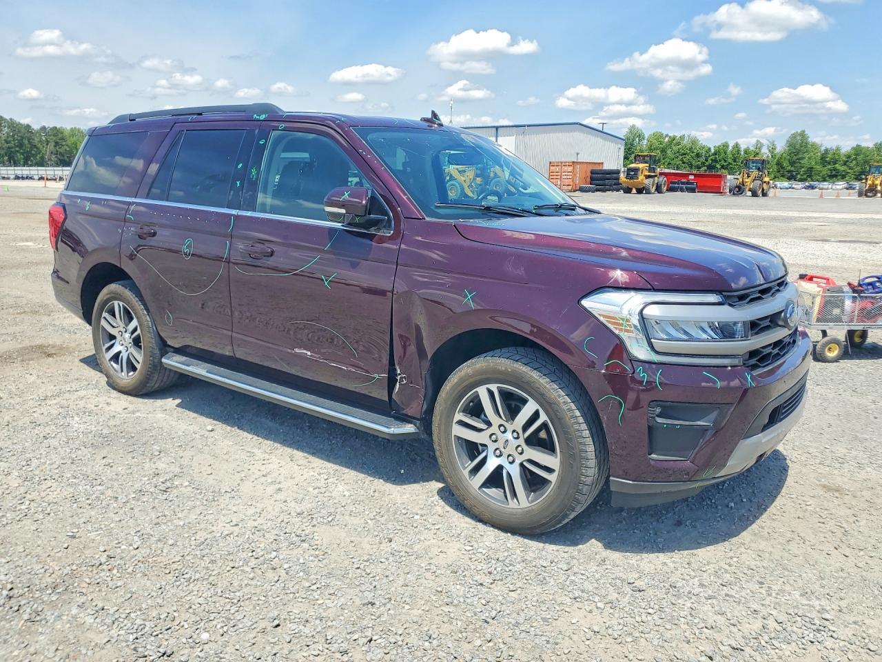 2023 Ford Expedition Xlt - Image 4