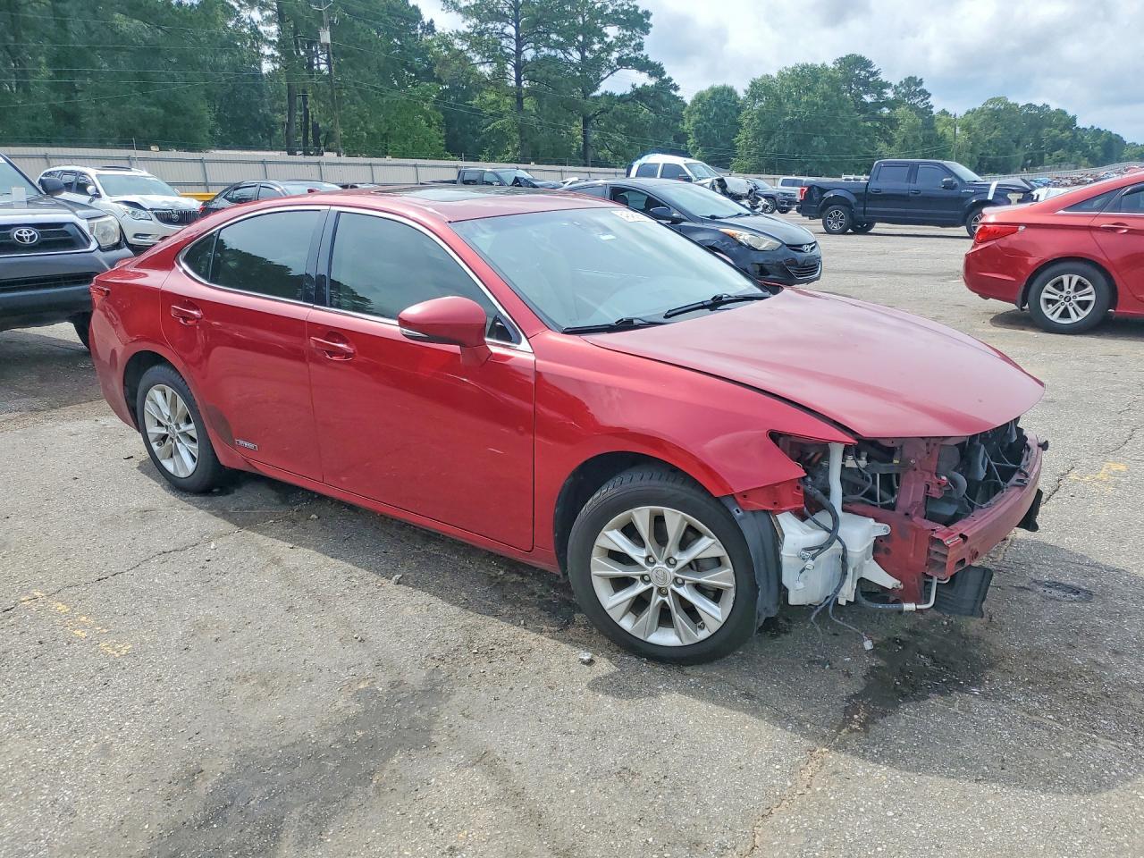 2015 Lexus Es 300H - Фото 4