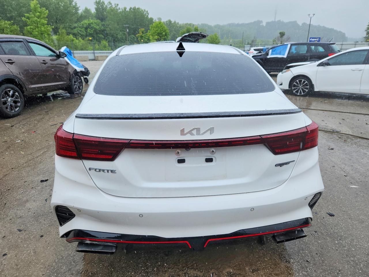 2022 Kia Forte Gt - Фото 6