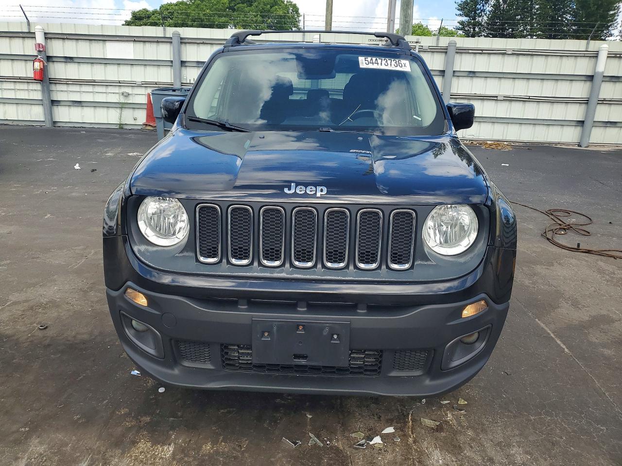 2016 Jeep Renegade Latitude - Image 5