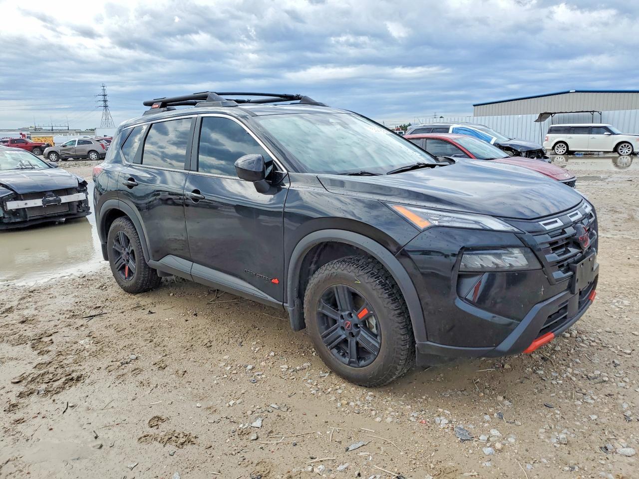 2025 Nissan Rogue Rock Creek - Фото 4