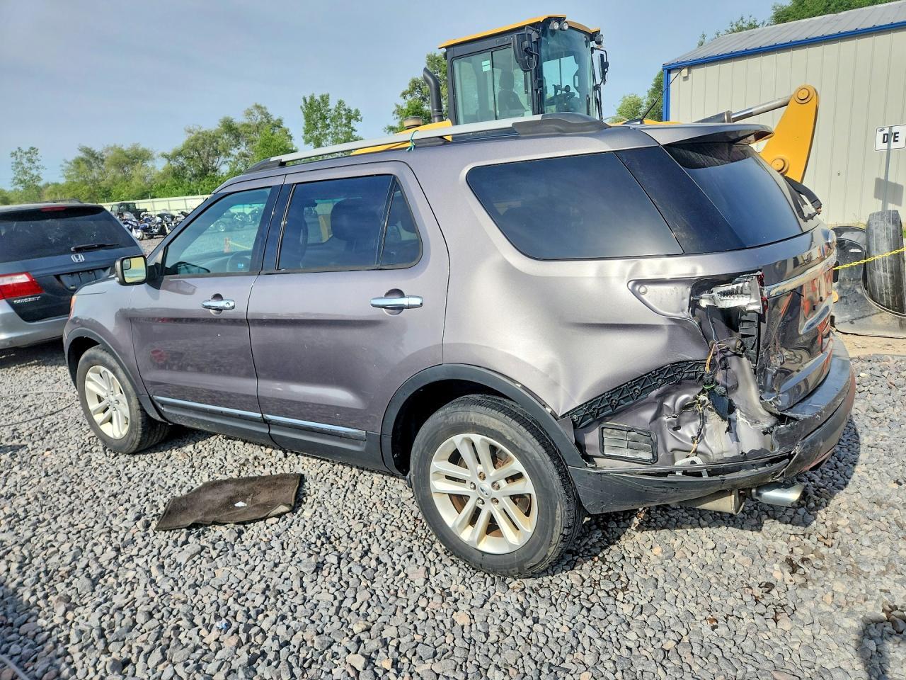 2013 Ford Explorer Xlt - Фото 2