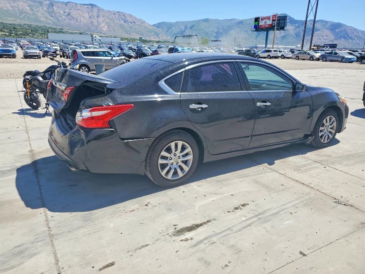 2016 Nissan Altima 2.5 S - Image 3