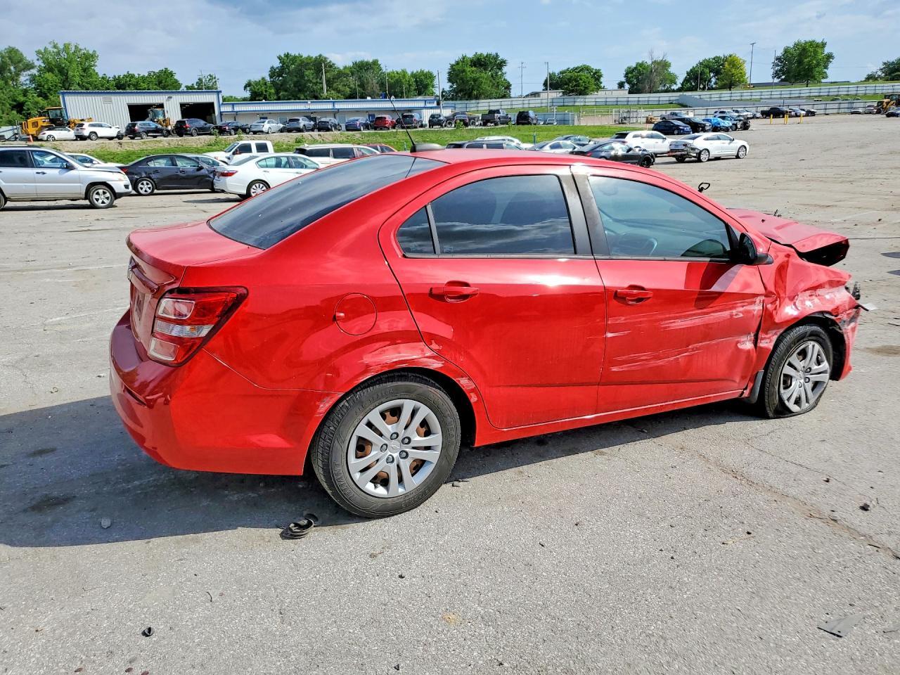 2017 Chevrolet Sonic Ls - Image 3