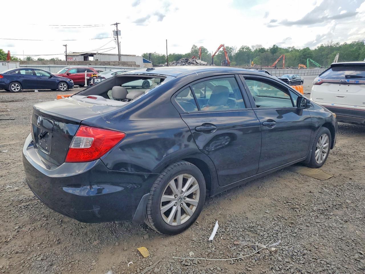 2012 Honda Civic - Фото 3
