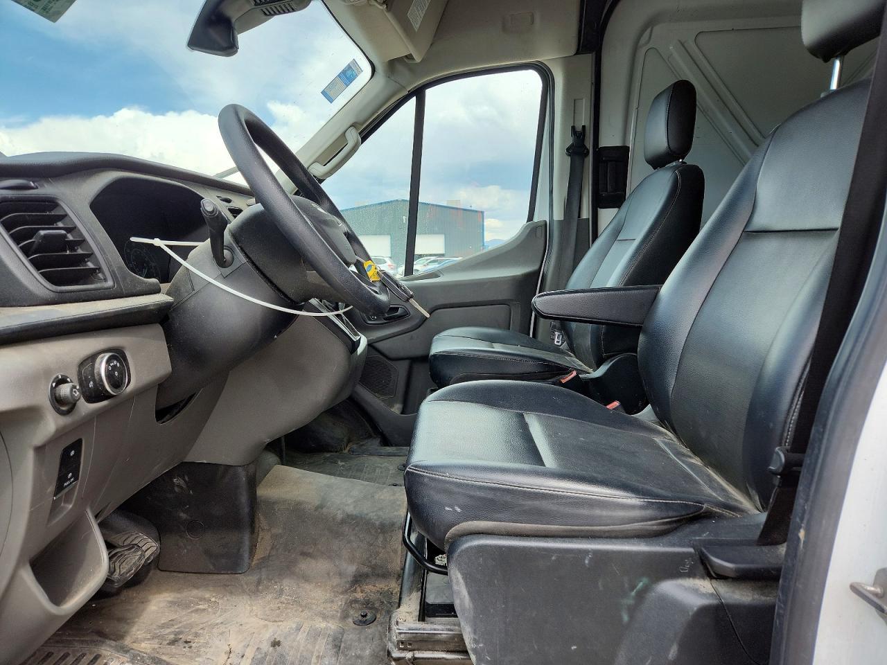 2022 Ford Transit T-250 - Фото 7