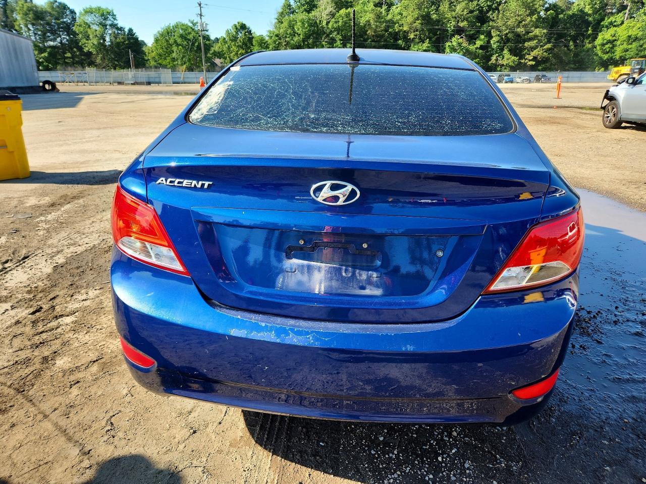 2017 Hyundai Accent Se - Фото 6