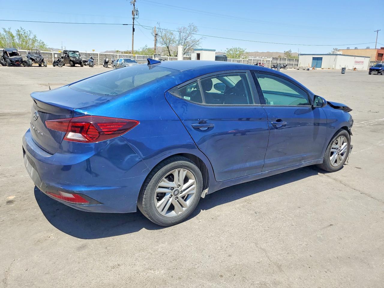 2020 Hyundai Elantra Sel - Фото 3